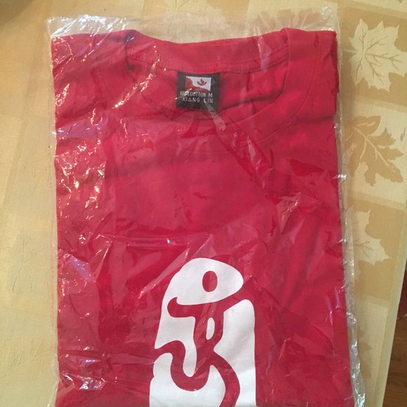 New - In original packaging - Beijing Olympics tee shirt - Picture 2 of 6